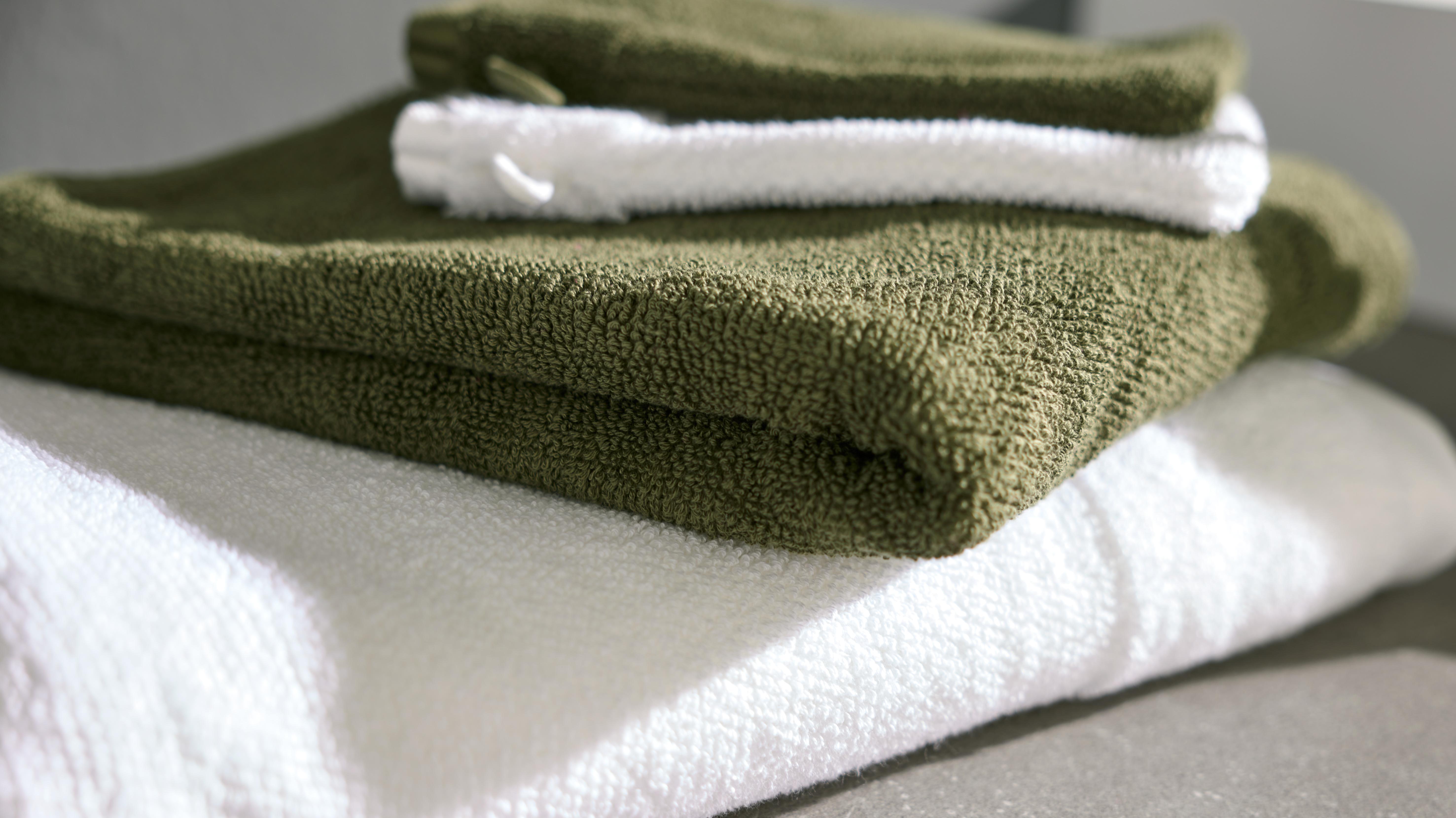 Interliving Waschhandschuh IL-9108 ca. 21x16cm in Farbe Olive