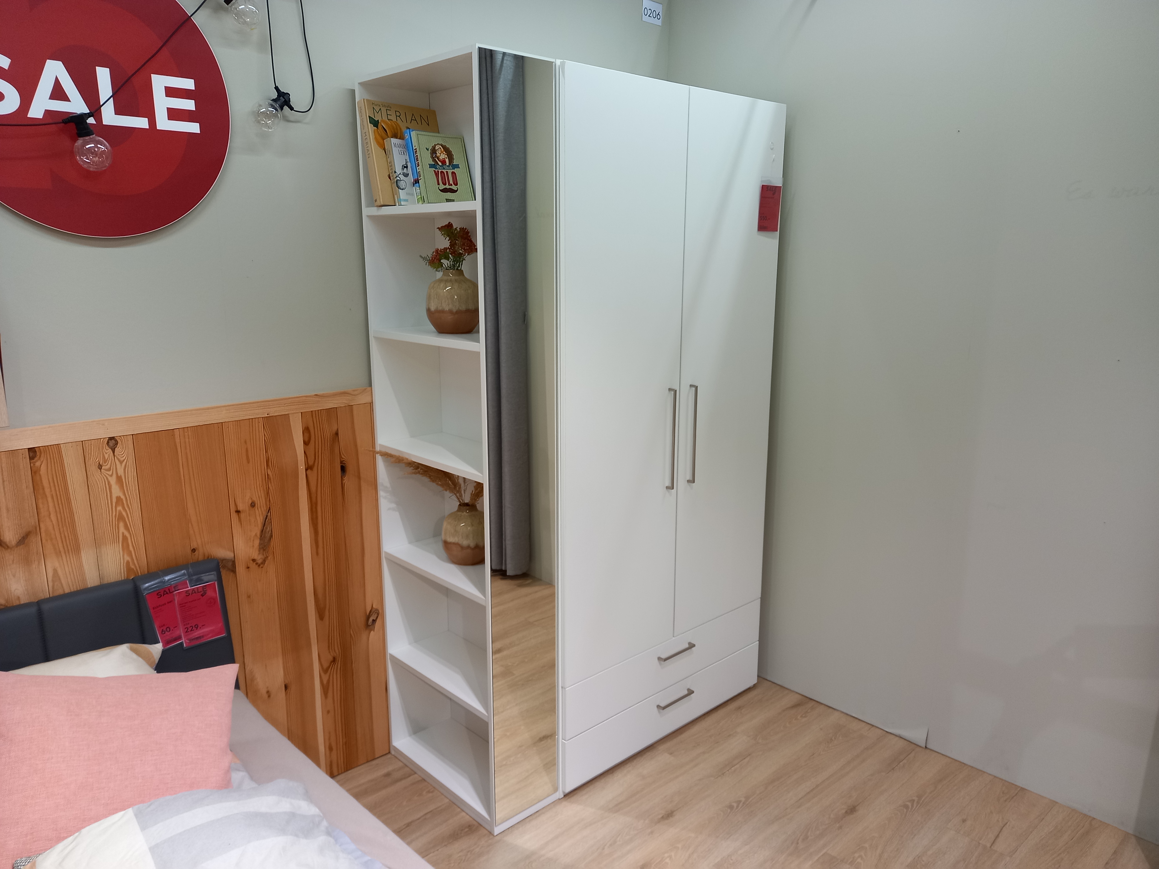 Kleiderschrank COCOON in Farbe Weiß, Kleiderschrank, Weiß, Spiegeltür, Schubladen, Seitliche Regale