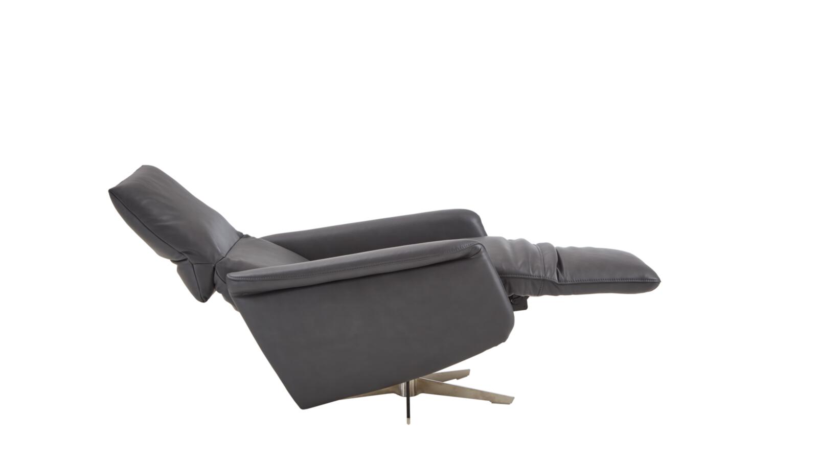 Koinor Relaxsessel Saltis, Leder B-Bonito Calcolo, Sternfuß schwarz matt, Funktionsrücken, motorische Realxfunktion, ca. B:75 H:78 T80 cm