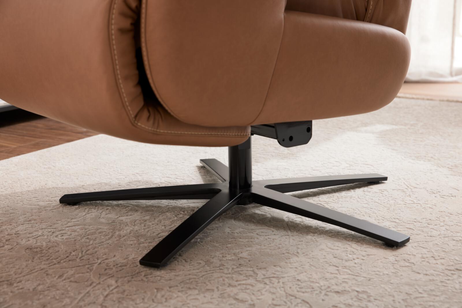 Interliving Relaxsessel INTERLIVING 4566 in Farbe Leder Longlife Evita hazel, Stuhlbasis, Hocker, Schwenkstuhl, Metall-Sockel, Vierstern-Basis