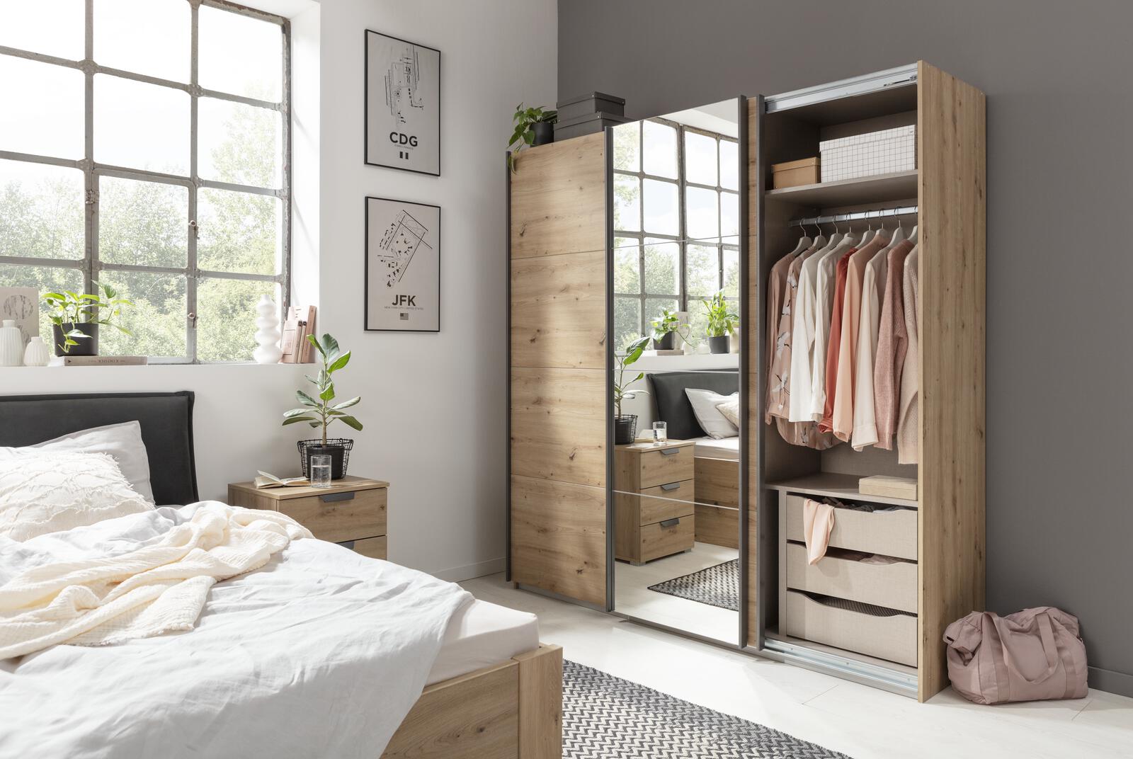 Rauch Möbelwerke Rauch Schwebetürenschrank in Dekor-Druck Eiche Artisan/Optik Alu gebürstet Rauch Möbelwerke Rauch Schwebetürenschrank in Dekor-Druck Eiche Artisan/Optik Alu gebürstet