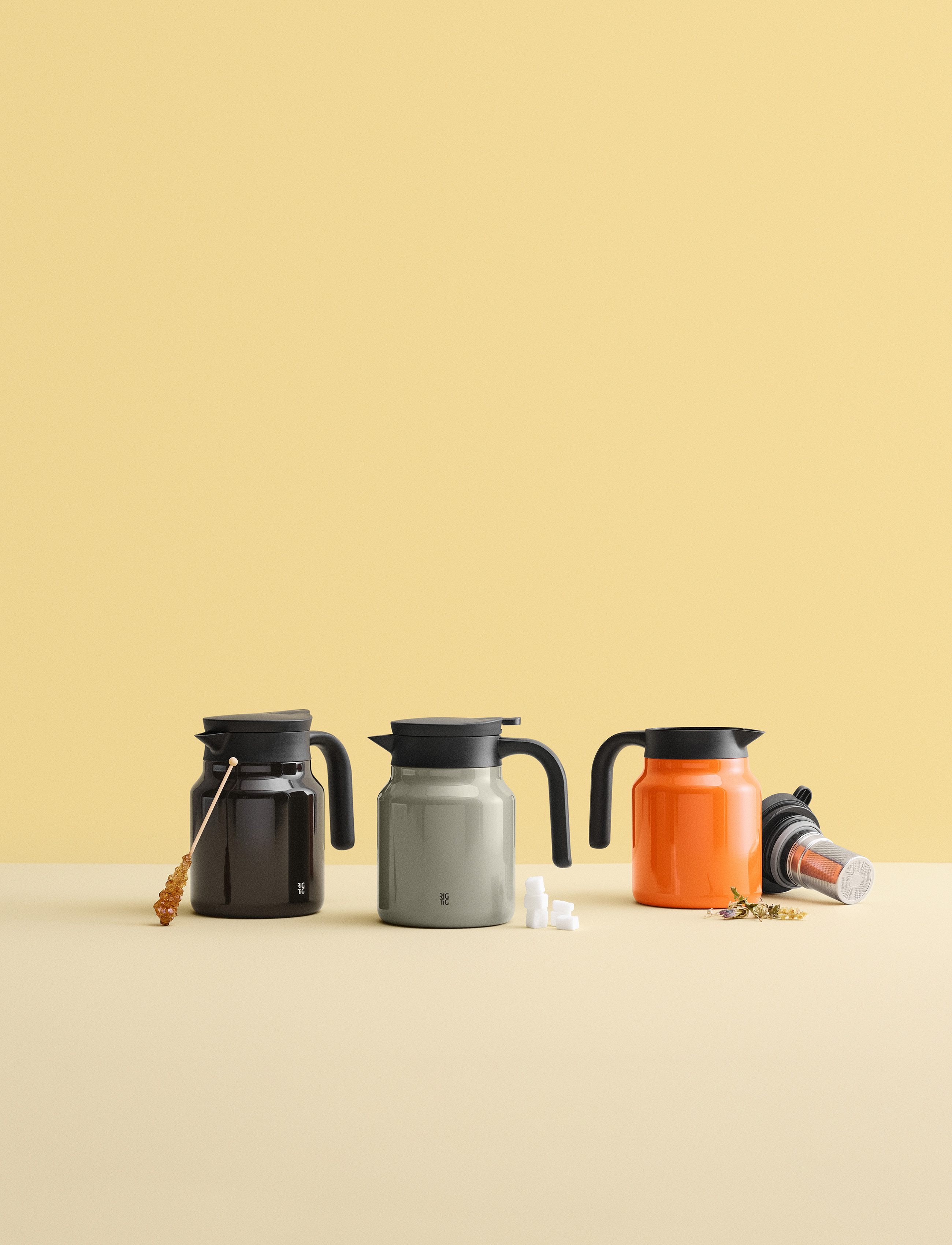 Stelton Isolierkanne THERM-IT 0,9l in Farbe black