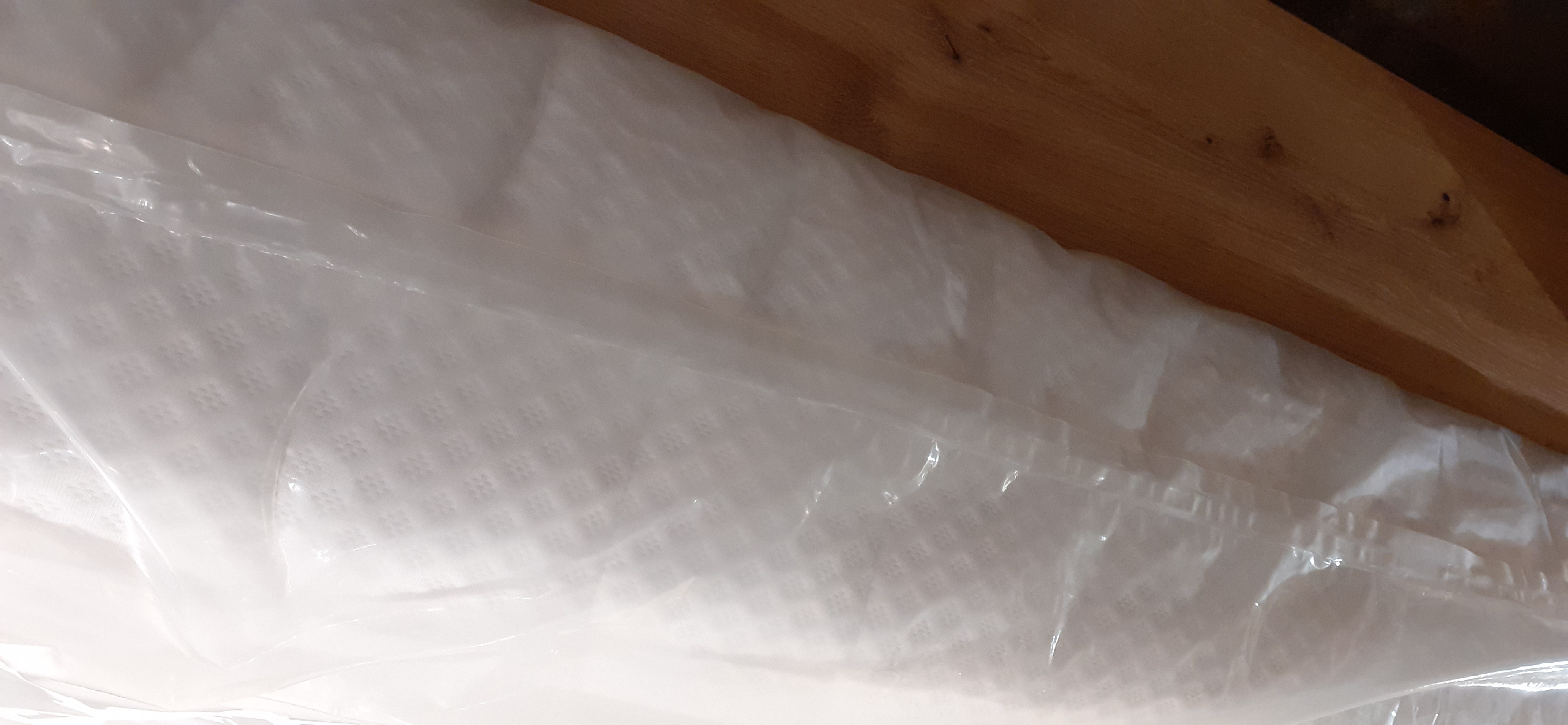 Taschenfederkernmatratze in Bezug Standard, T Toilette, Tücher, Klopapier, Papiertücher, Haushalt