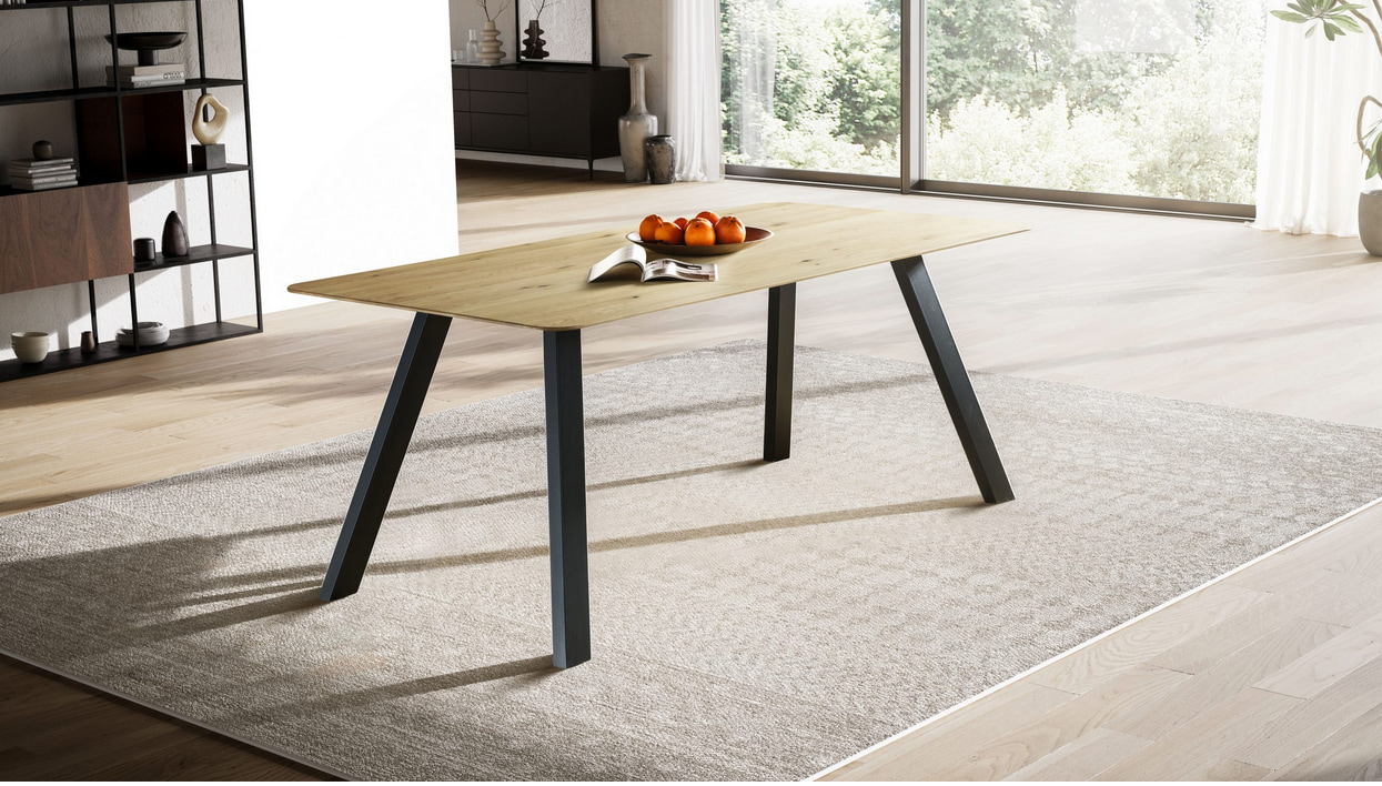 Esstisch ca.180 x 90 cm in Wildeiche mass/geölt,Schweizer