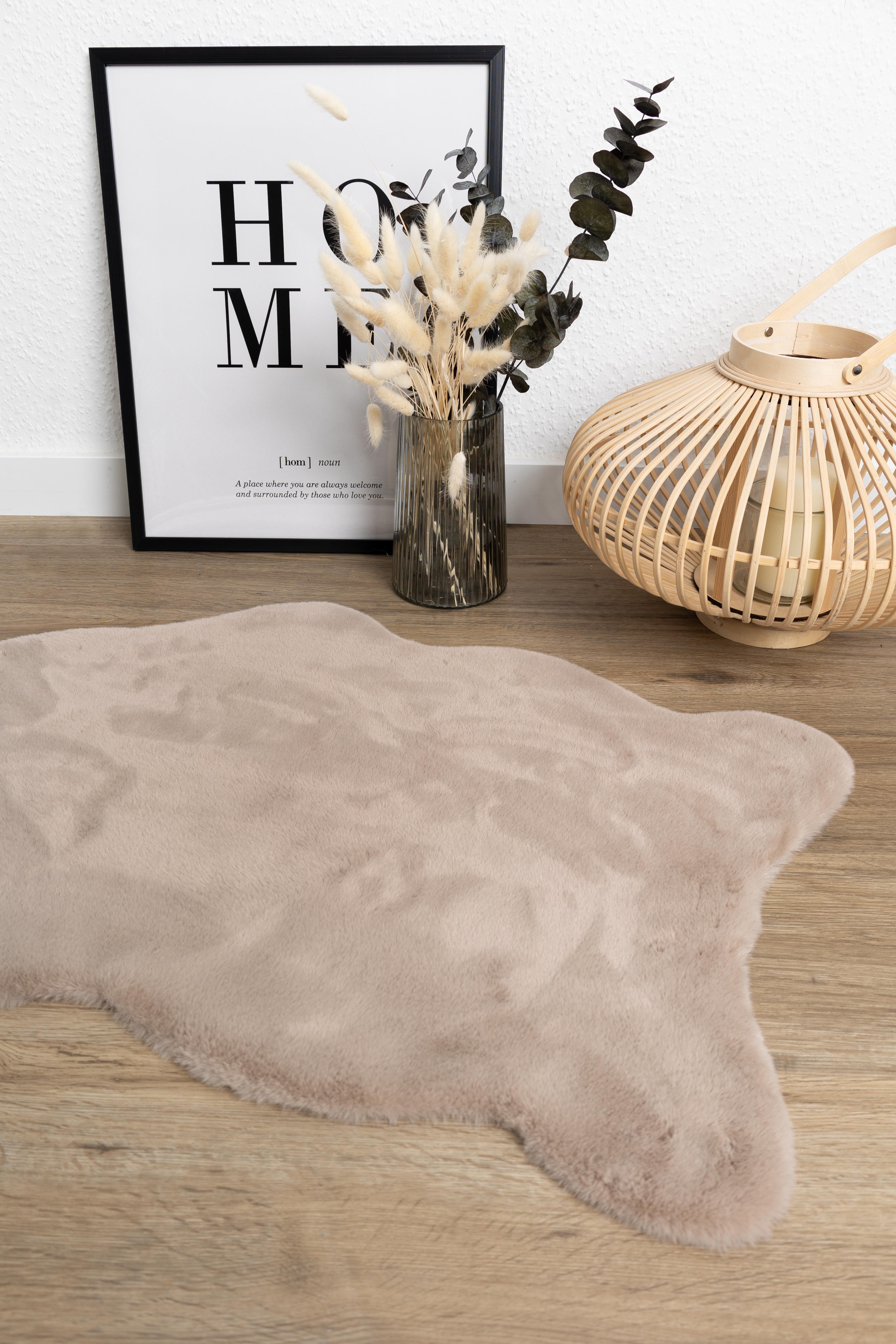 Golze & Söhne Teppich Elda ca. 55x80cm in Farbe beige Golze & Söhne Teppich Elda ca. 55x80cm in Farbe beige, Dekoration für Zuhause, Teppich, Kissen, Pflanze