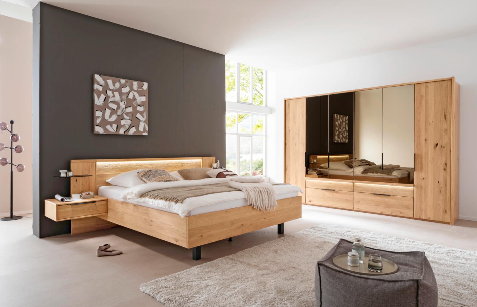 Schlafzimmer GRENADA in Front Asteiche massiv