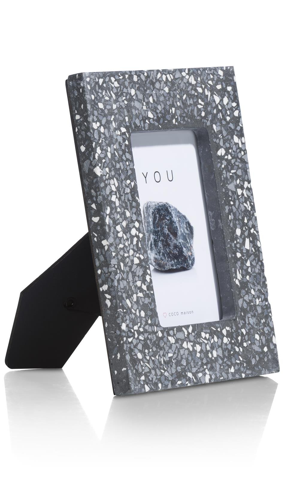 XOOON Terrazzo fotorahmen m 18x23cm COCO MAISON 41670-ANT XOOON Terrazzo fotorahmen m 18x23cm COCO MAISON 41670-ANT