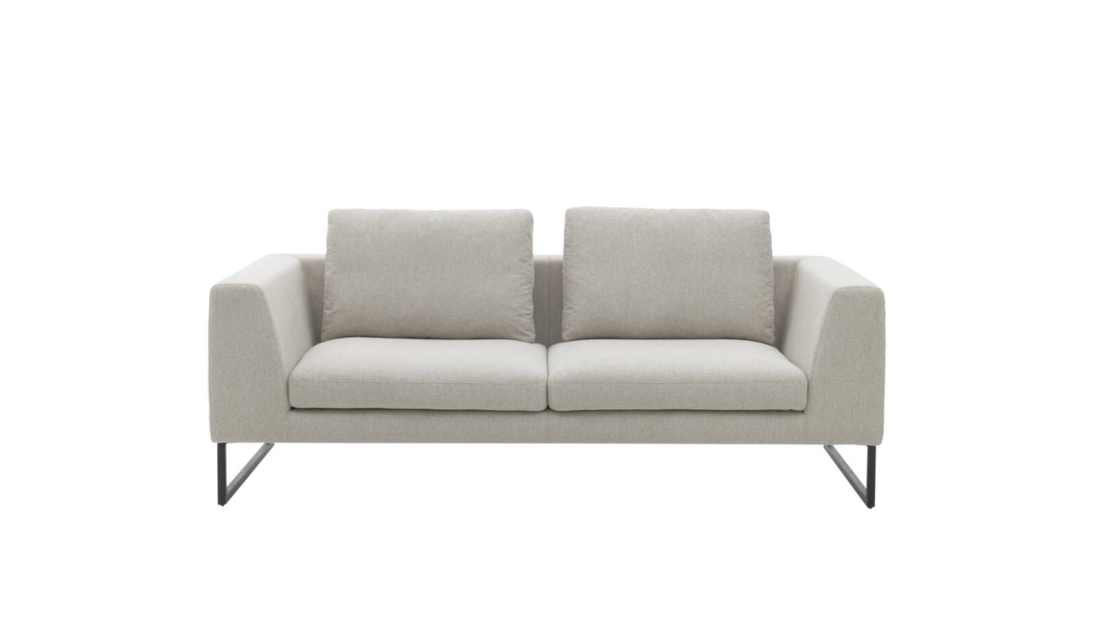 Roomio 2,5-Sitzer NO. 4101 in Stoff Simply Clean sand
