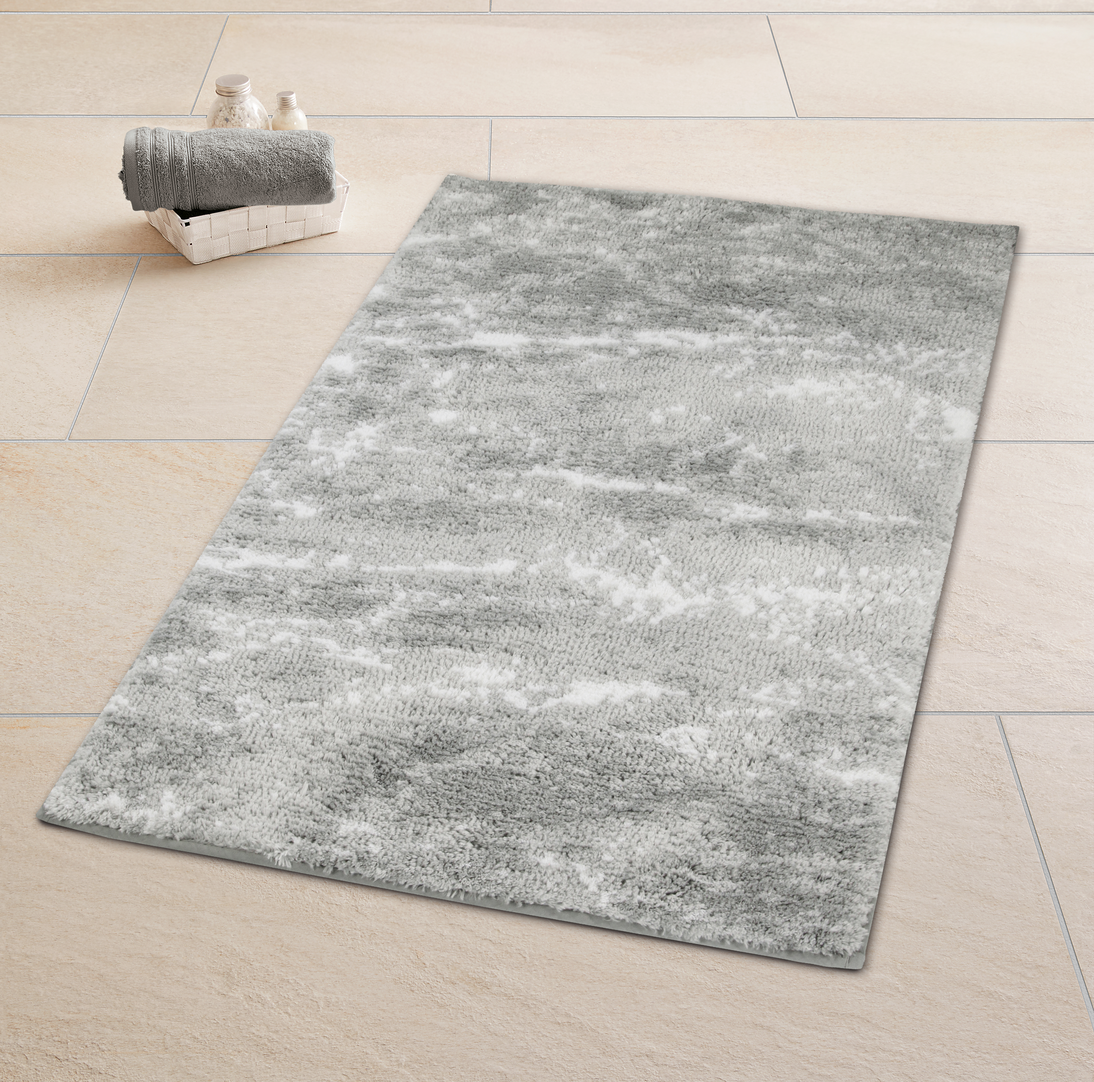 Kleine Wolke Badteppich NEVOA ca. 60x90cm in Farbe Silbergrau