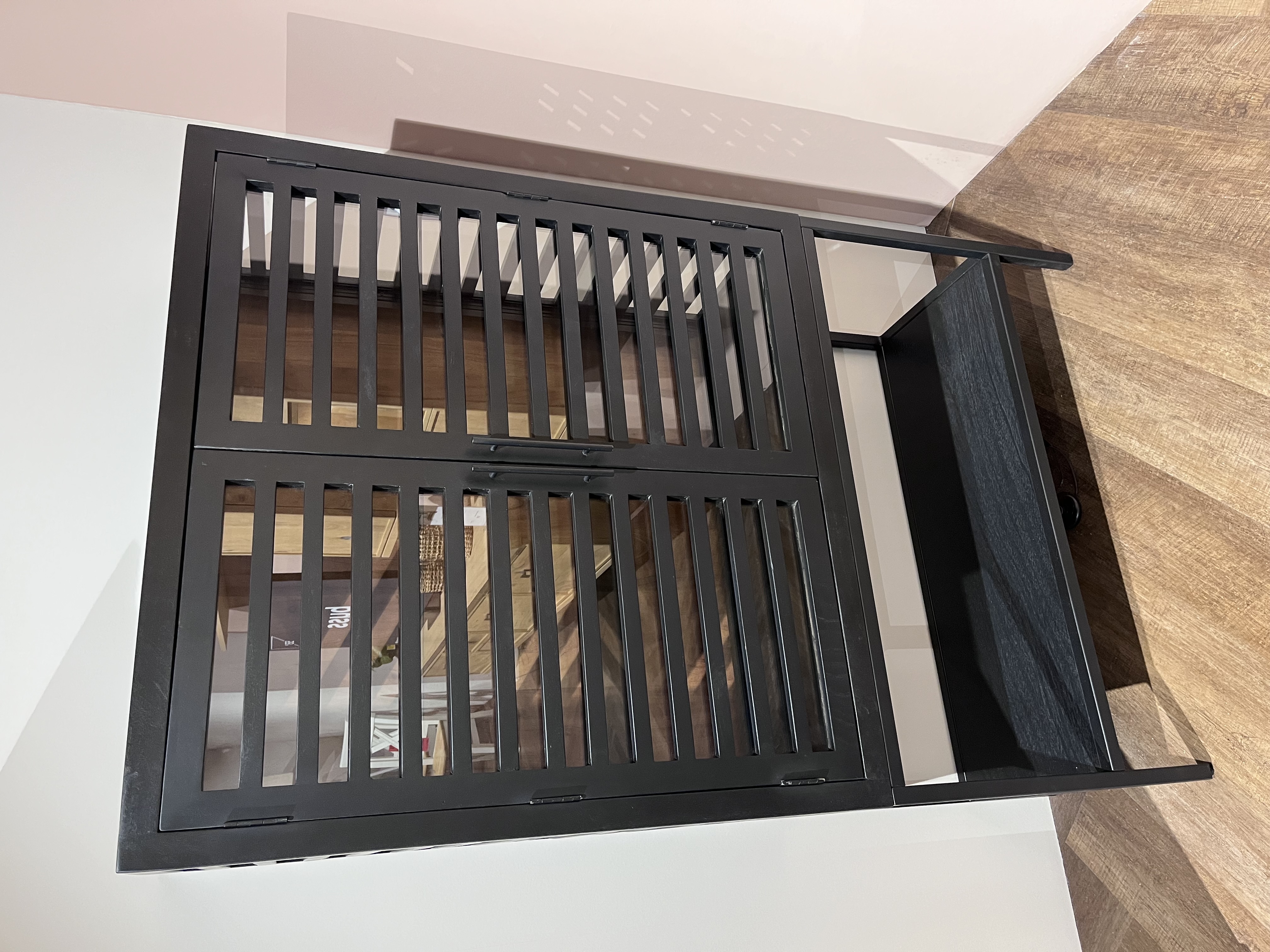 Gutmann Glasschrank SHOWCASE ca. B100 T40 H160 cm in Korpus & Glast. Akazie massiv, Moebel, Holz, Krippe, Babybett