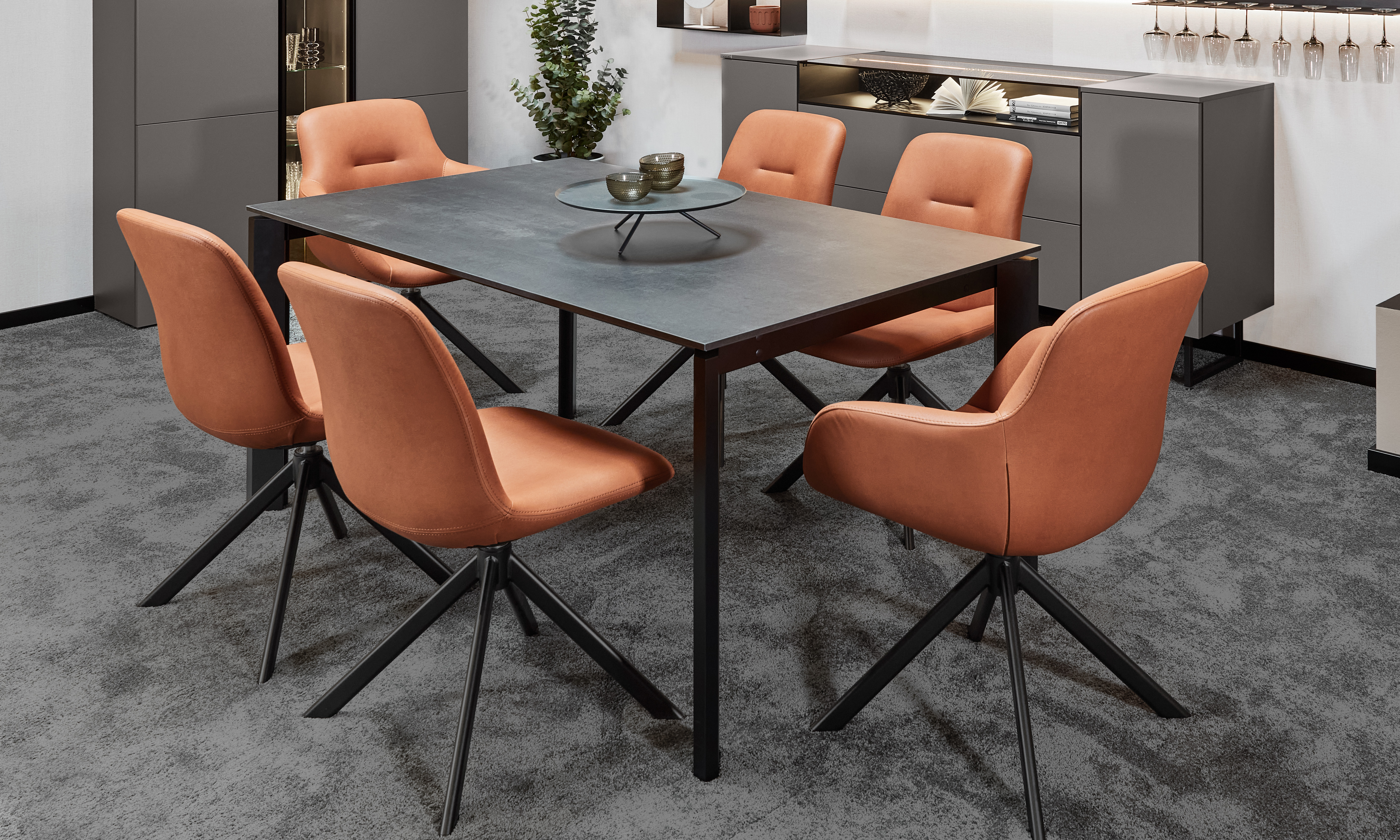 Nobilia Ausziehtisch 615 Laser London, Esstisch, Metalltisch, Glasaluminium, Küchenset, Lederstühle