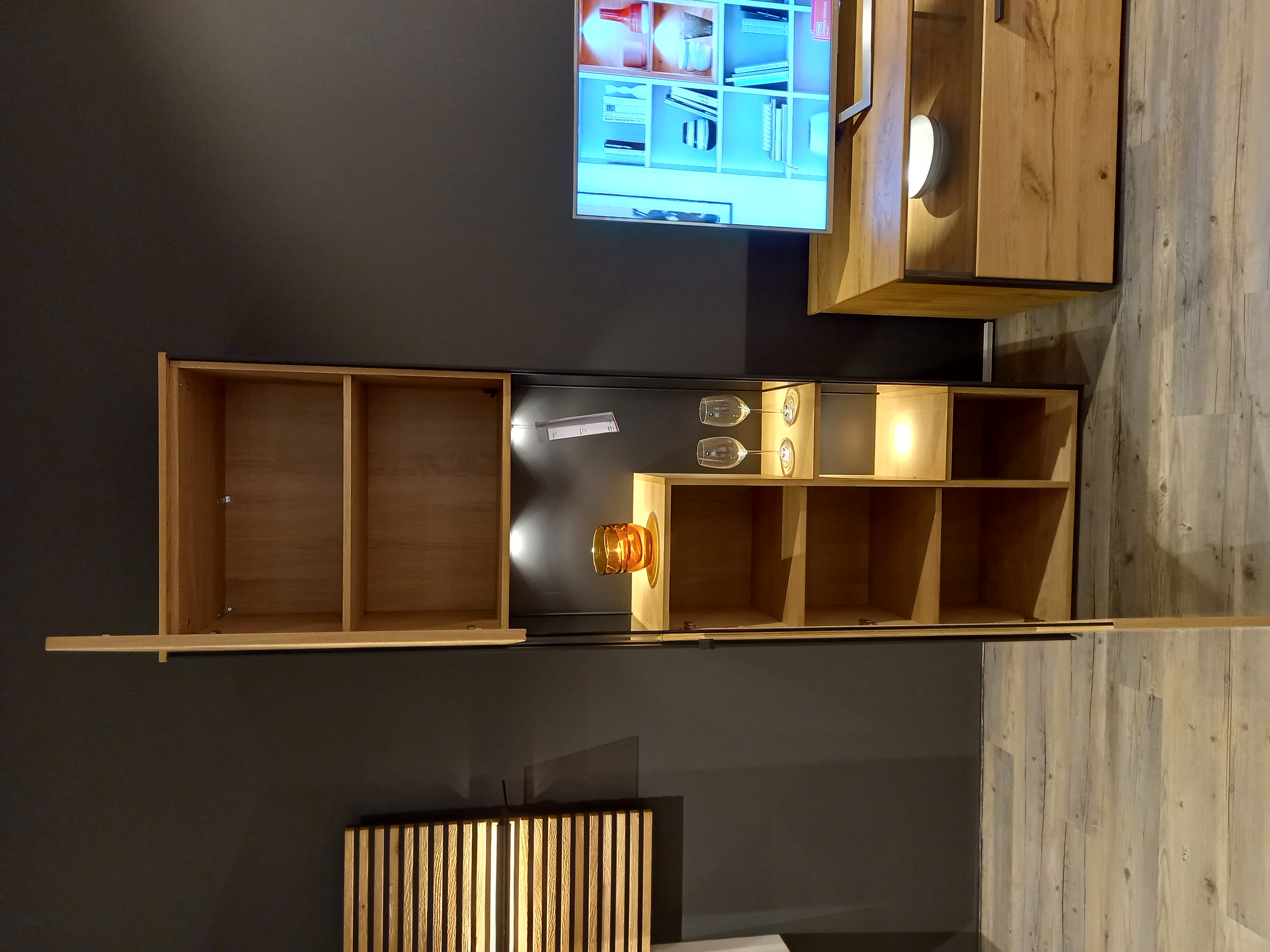 SCHÖNER WOHNEN-Kollektion Wohnkombination ANDRA, ca. 353 x 207 x 53 cm in Eiche rustico hell geölt, Wohnzimmerschrank, Regalwand, Holzmöbel, Vitrinenaufsatz, Gläser-Display