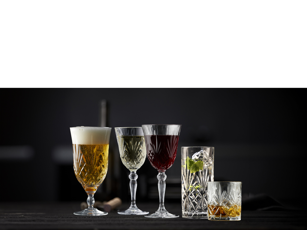 F&H Rotwein MELODIA 0,027 Liter in Farbe Klar