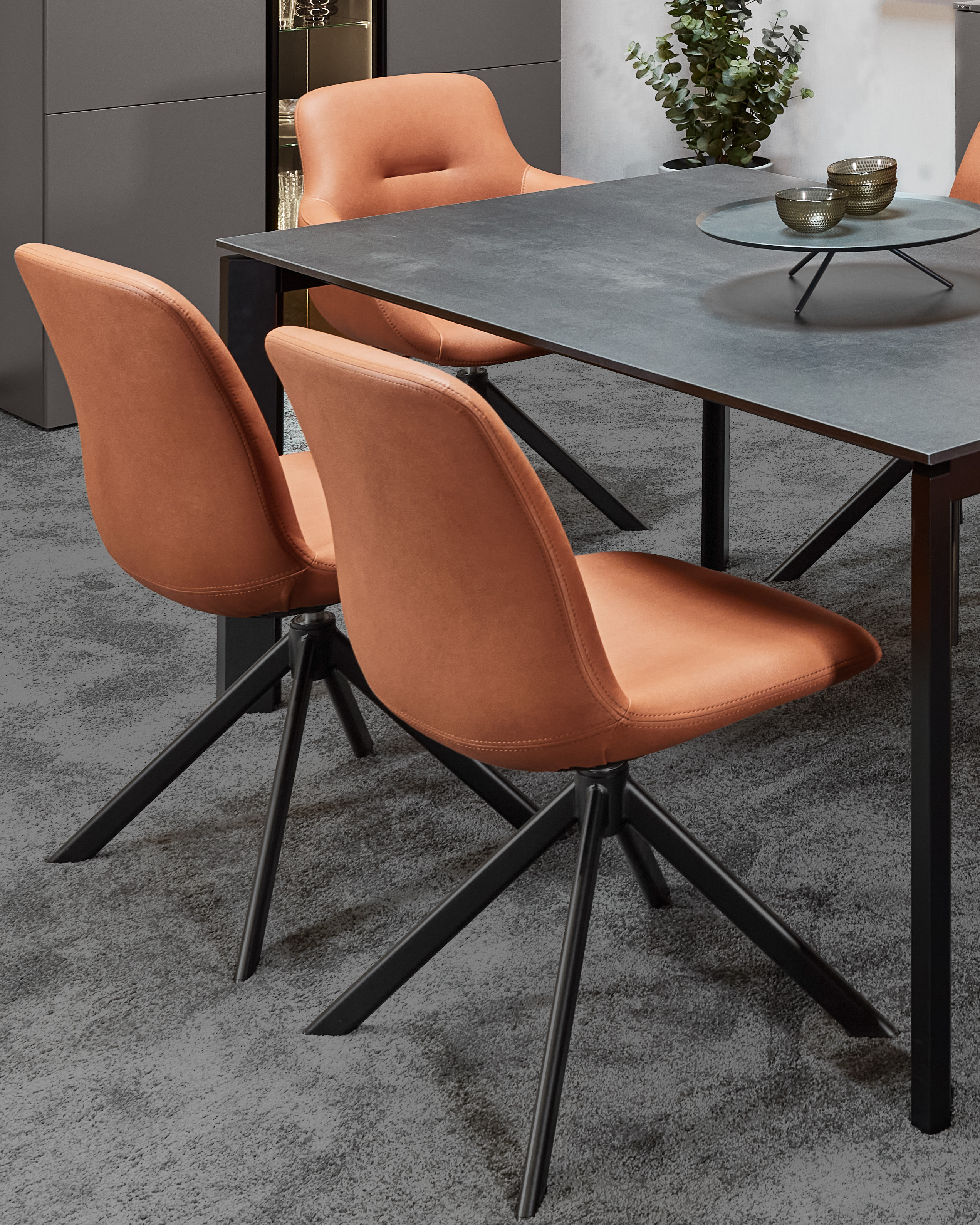 Nobilia Stuhl 615 Laser Turn-CH Nobilia Stuhl 615 Laser Turn-CH, stuhl, esstisch, lederstuhl, orange, metallbeine