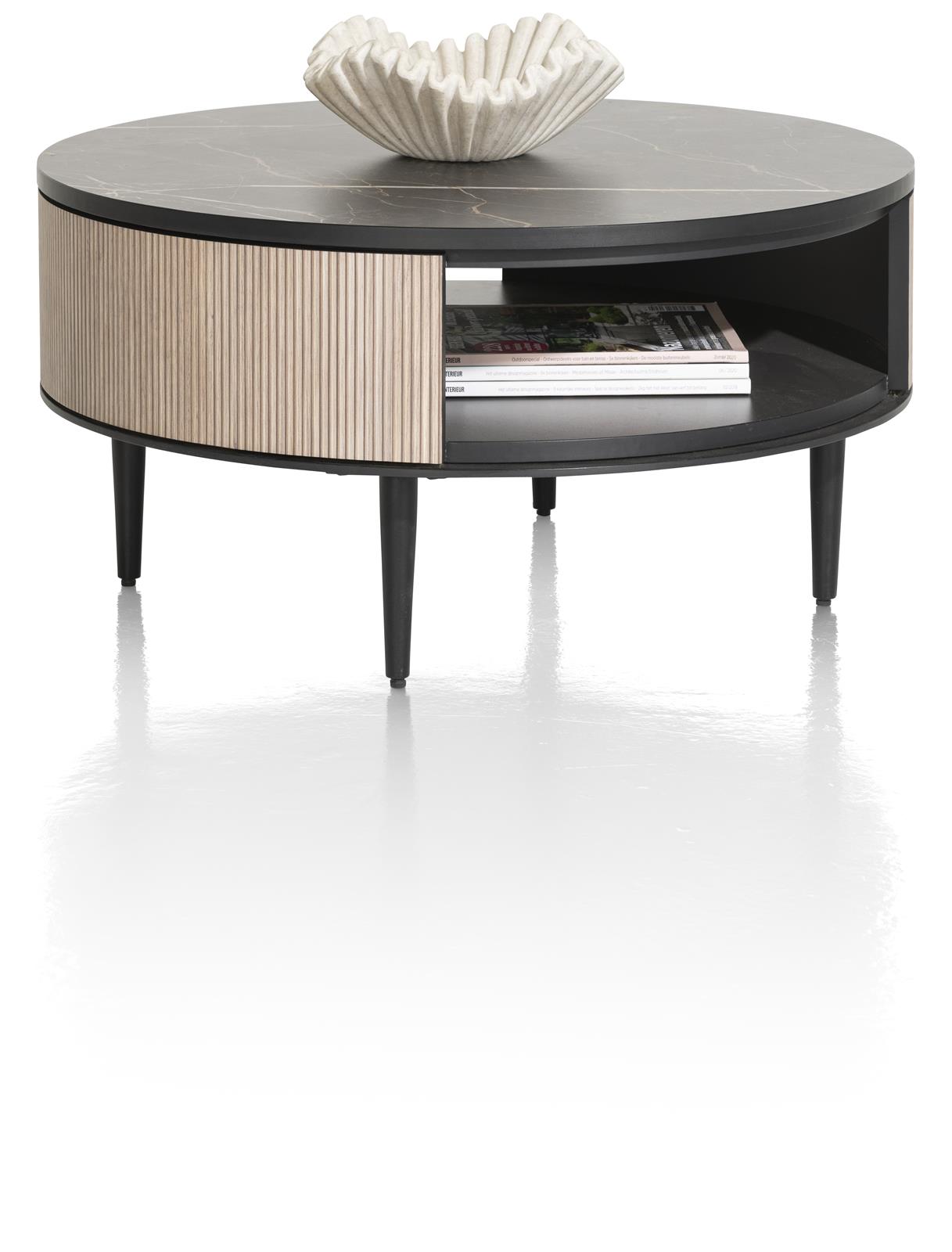 XOOON Couchtisch ARAMON Ø ca. 75cm in natural mit Lamellenmotiv