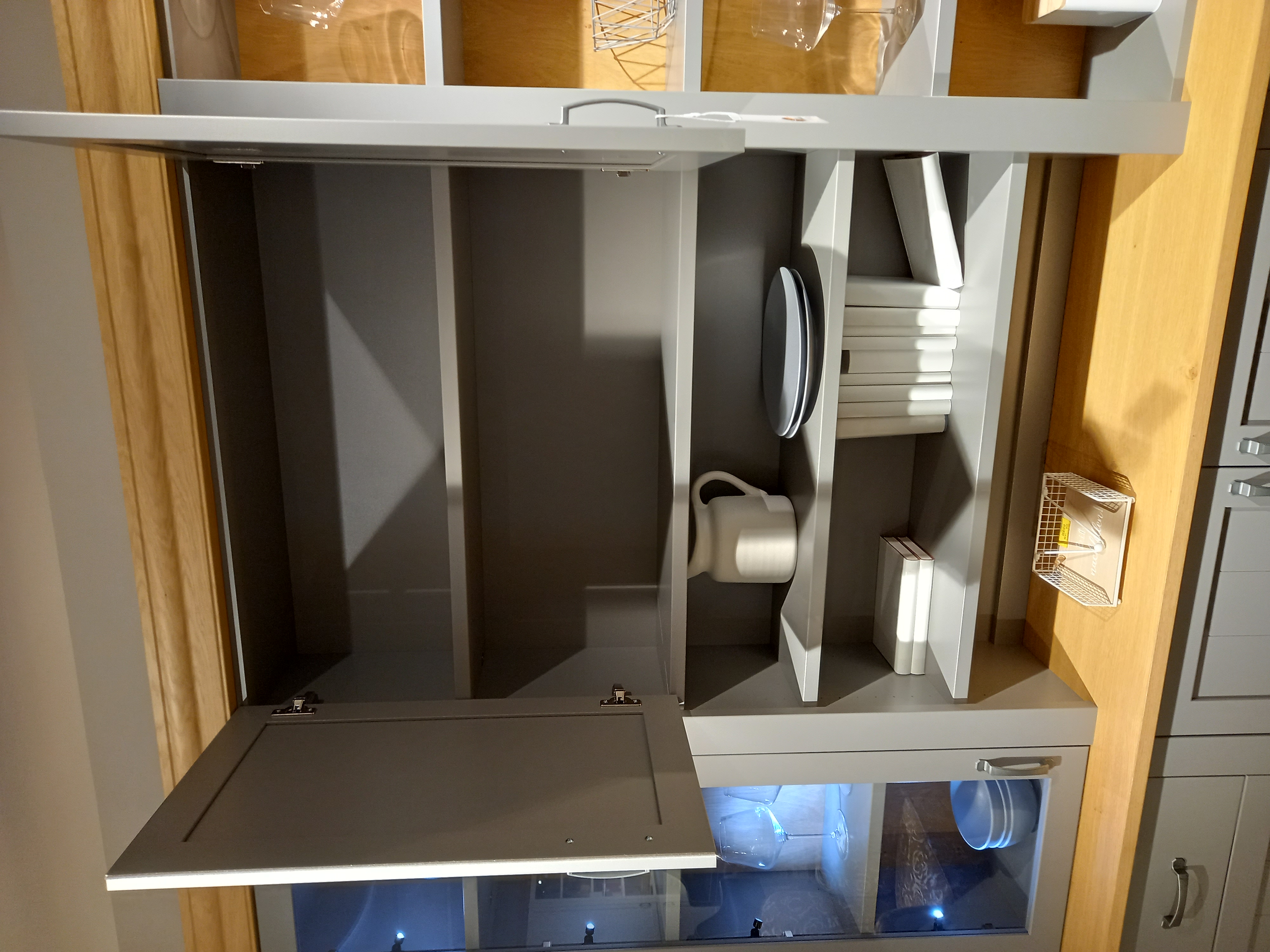 Wehrsdorfer Buffet SYLT LIVING in Korpus Stone/Akzent Asteiche, Wandschrank, Schrank, Mobiliar, Regal, Kabinett