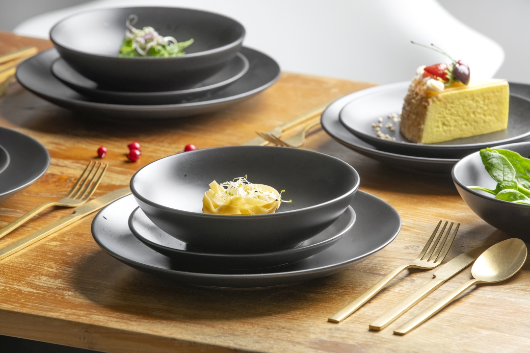 Tafel-Set 18 tlg. Luna S in runde Form Coupe schwarz matt