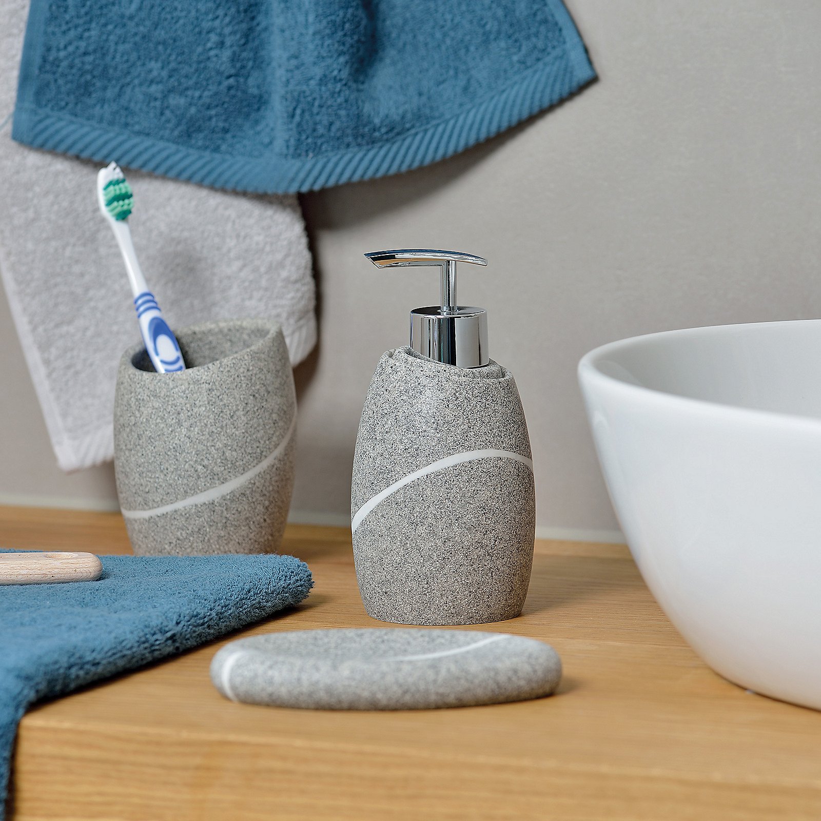 Kela Seifenspender Talus beige TALUS in , Pinsel, Gerät, Werkzeug, Becken, Zahnbürste