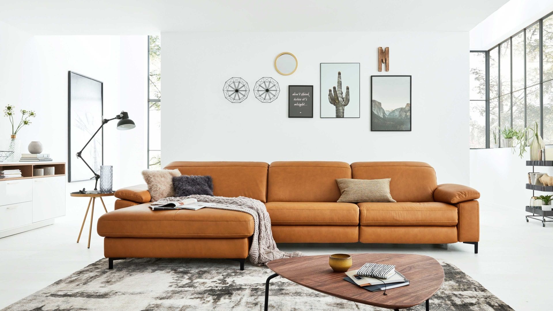 Interliving Polsterecke IL 4054 ca. 289x176cm in Leder Vivre kurkuma, Dekoration für Zuhause, Couch, Wohnzimmer, Lampe, Innenarchitektur