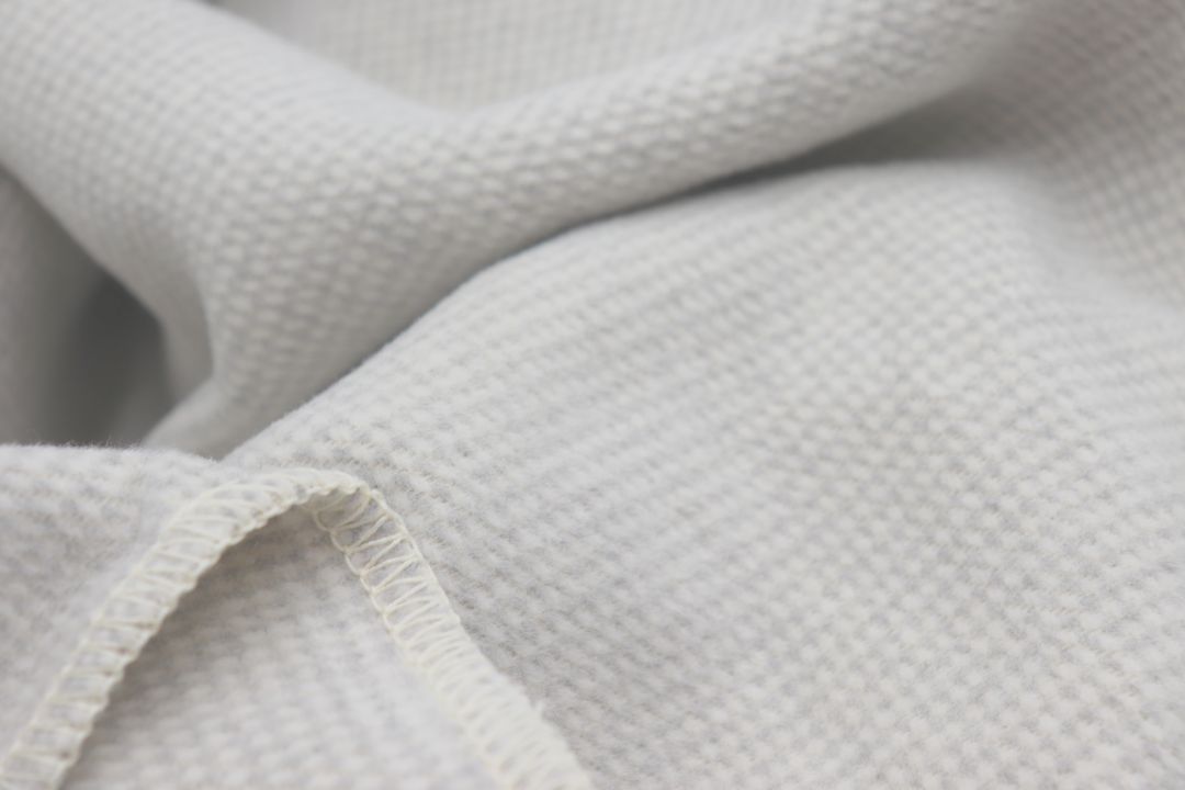 Biederlack Decke ca. 150x200cm in Farbe Pearl Grey, Fleece, Wärmend, Textil, Beige, Strickung