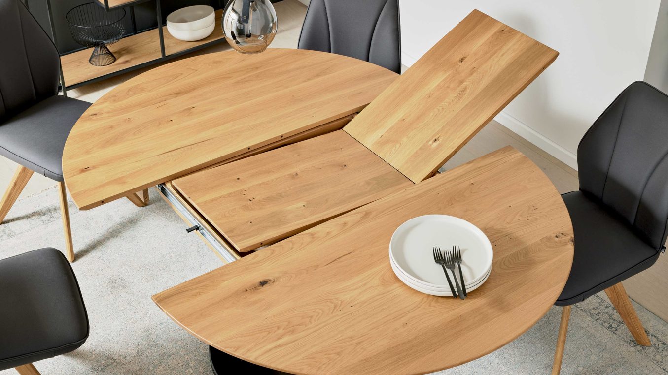 Interliving Esstisch IL 5102 Ø ca. 130cm in Wildeiche massiv geölt/Schwarz, Moebel, Tabelle, Tischplatte, Holz, Gebeiztes Holz