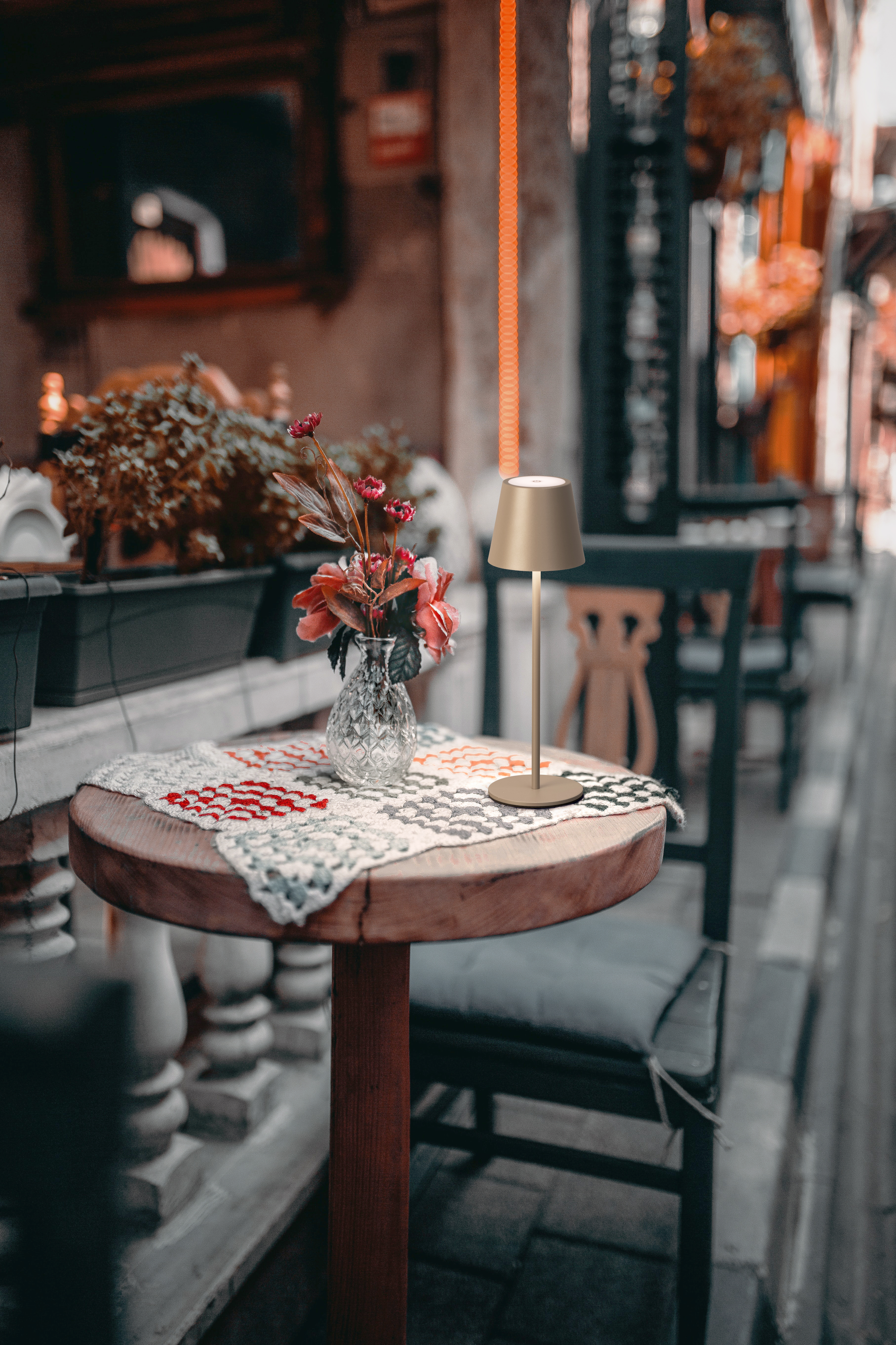 FH Lighting LED-Tischleuchte VILETTO in Metall grau-braun