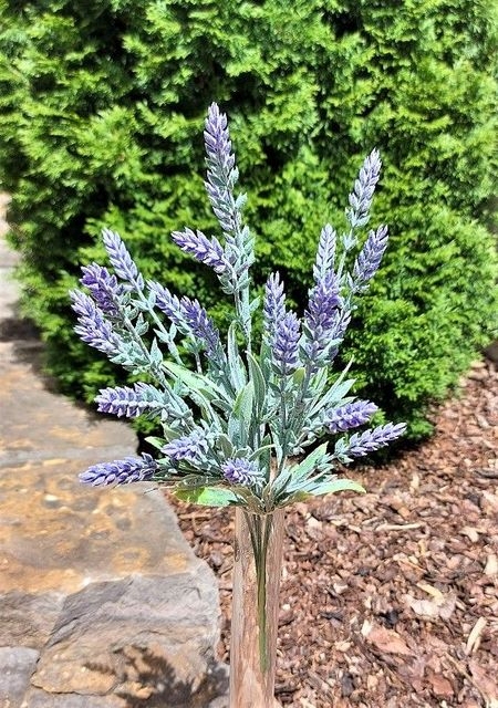  // Lavendelzweig // dunkelviolett // Höhe ca. 35 cm