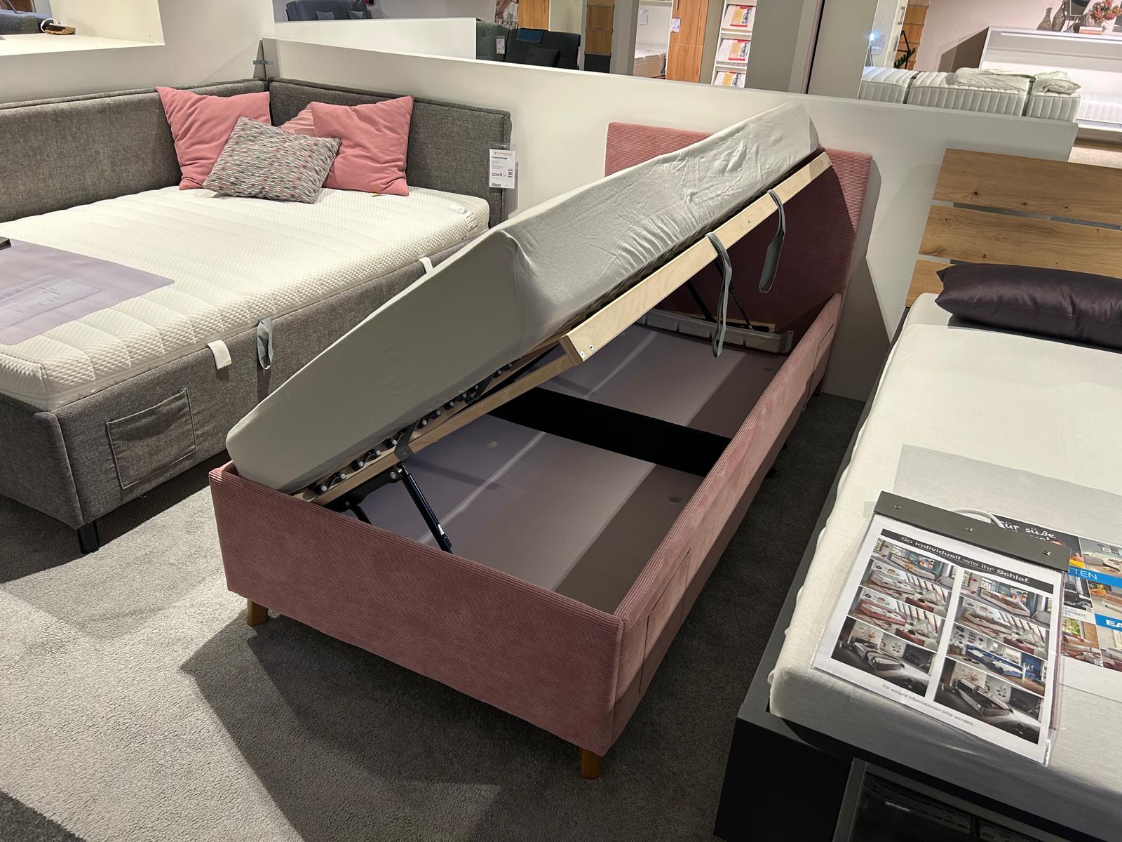 Polsterbett in Stoff Cord Scala rose 06