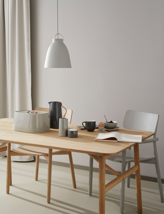 Stelton Kaffee-Isolierkanne Emma 1,2 Liter in Farbe grey