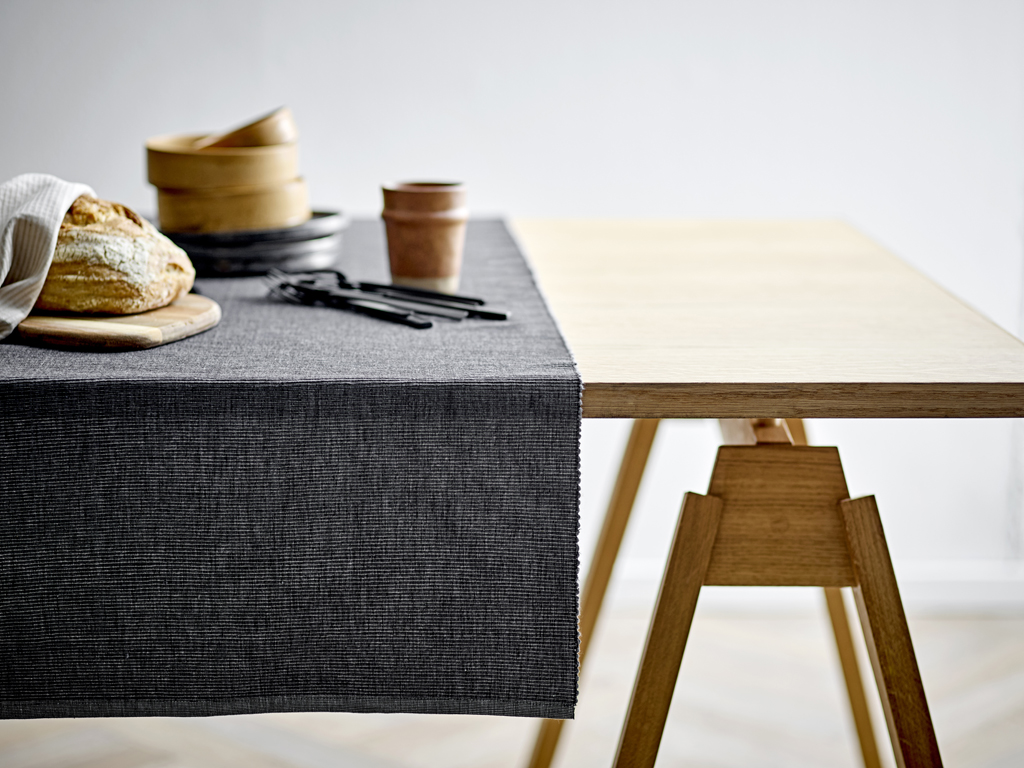 Södahl Tischläufer in Farbe ash