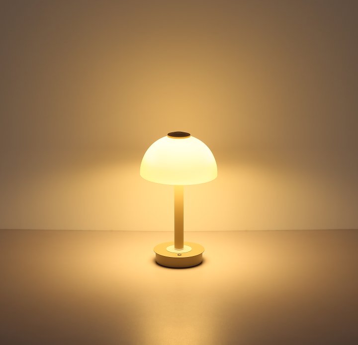Interliving LED-Tischleuchte IL-9353 in Metall sandfarben matt