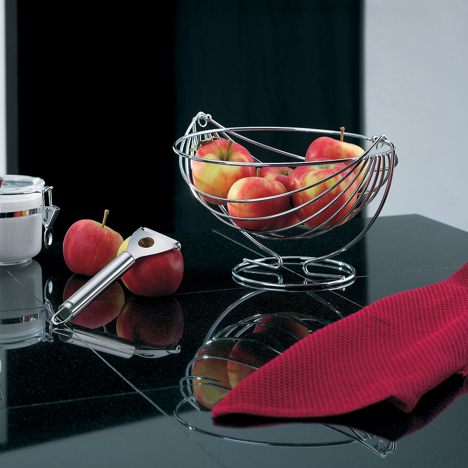 Kela Sparschäler Y-Form Rondo RONDO in Silber Glänzend Kela Sparschäler Y-Form Rondo RONDO in Silber Glänzend, Apple, Essen, Obst, Pflanze, Produzieren