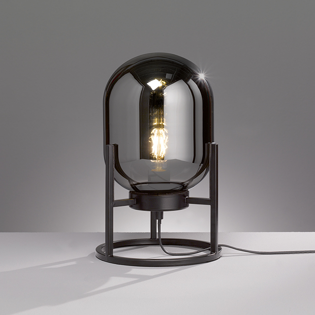 Fischer & Honsel Tischleuchte REGI in Metall schwarz/Glas rauchfarbig