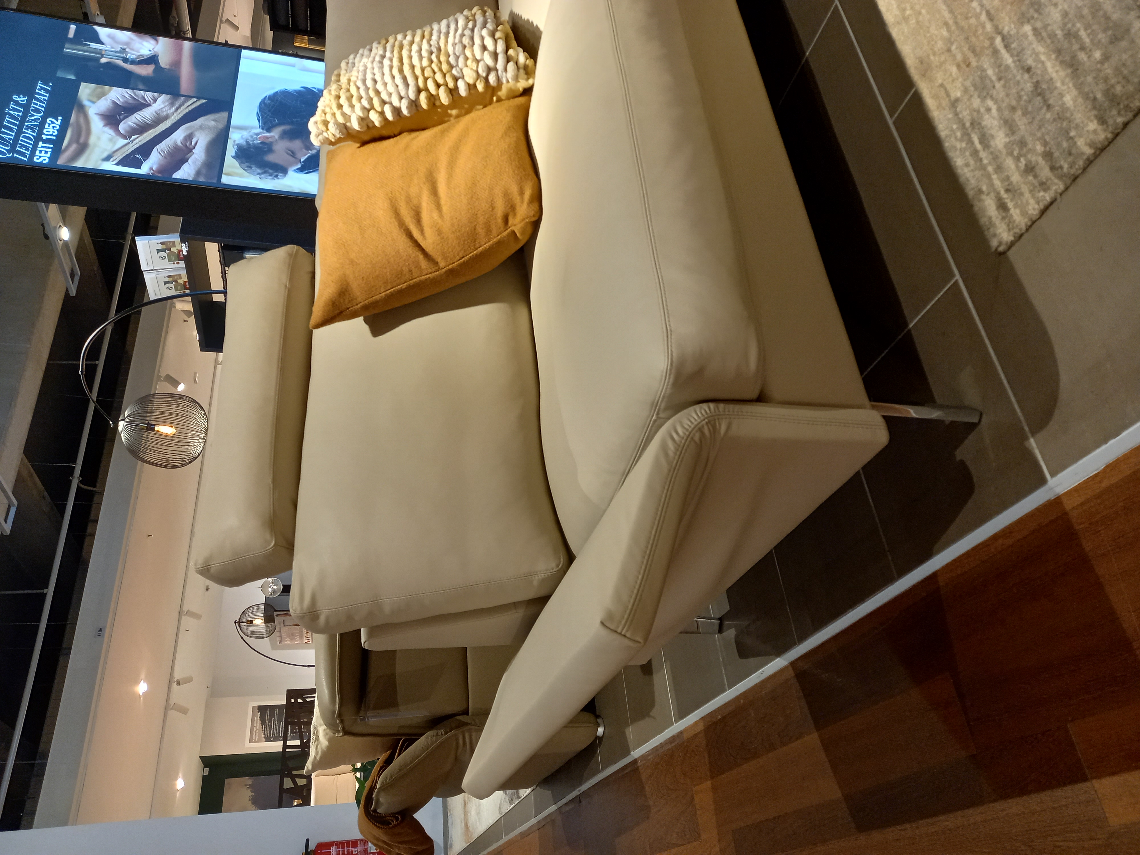 Erpo Polstergruppe CLASSICS CL990 in Leder pearl