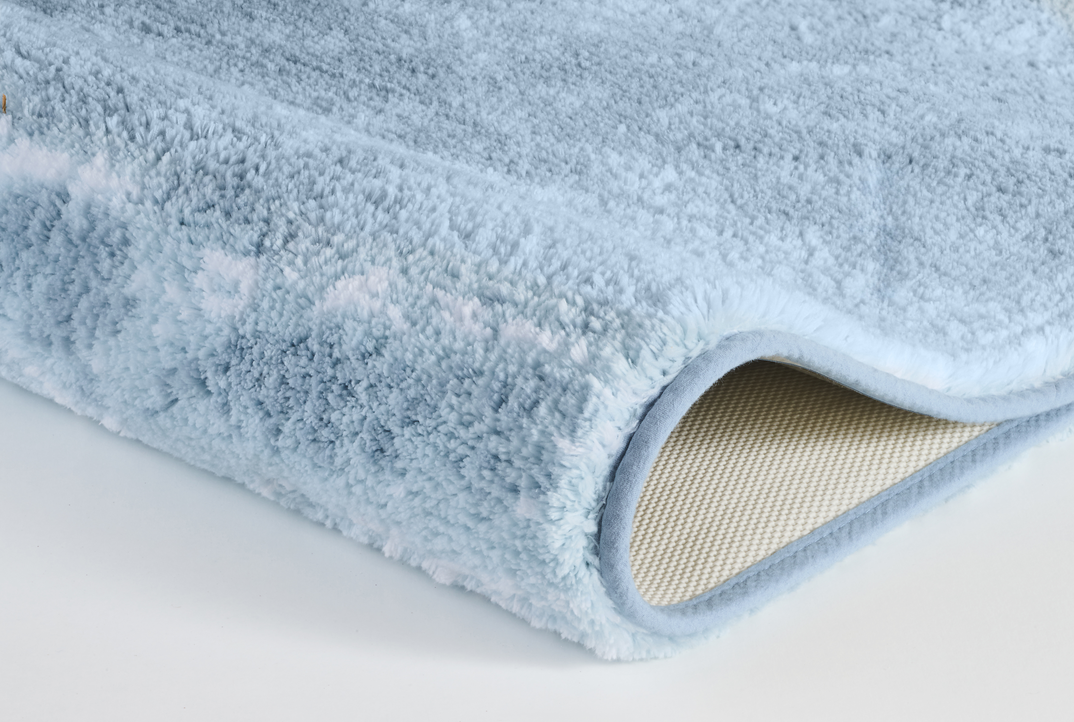 Kleine Wolke Badteppich NEVOA ca. 70x120cm in Farbe Hellblau