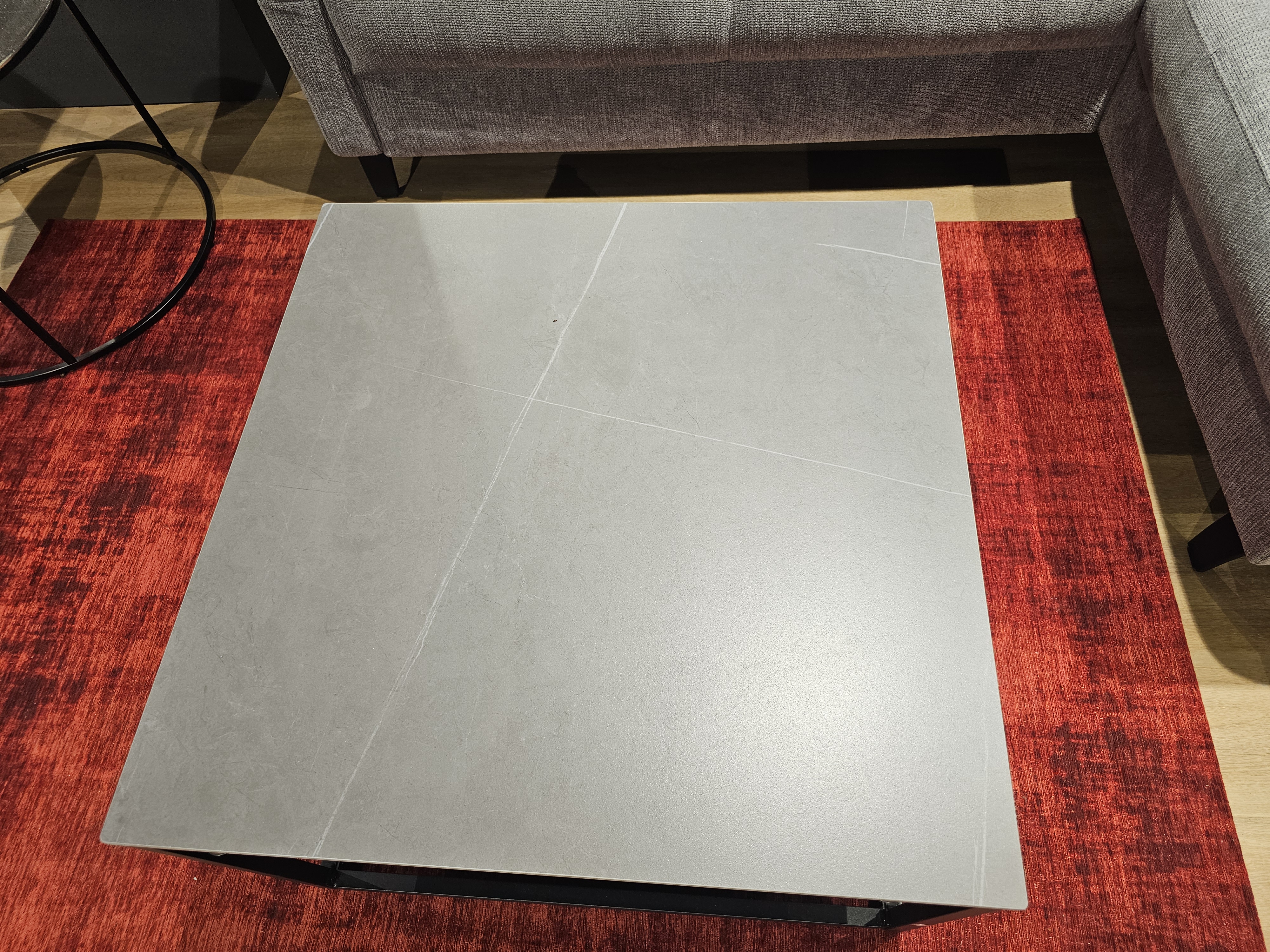 Hela Couchtisch HUGO ca. B70 H45 T70 cm in Platte Marmoropt.grau/schwarz