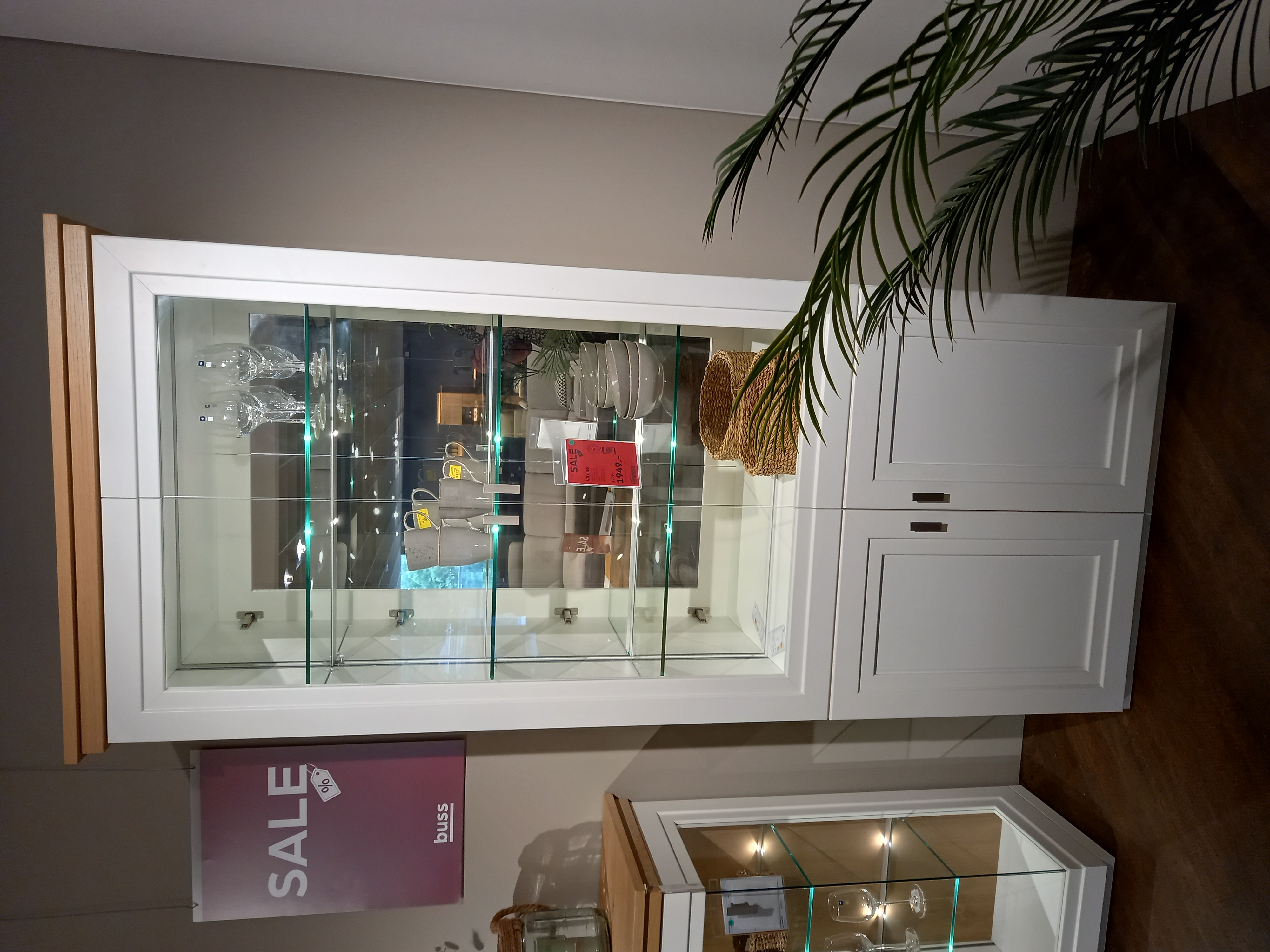 Wehrsdorfer Vitrine KENT in weiß/Asteiche PG3, Kabinett, Mobiliar, Regal, Chinesisches Kabinett, Schrank