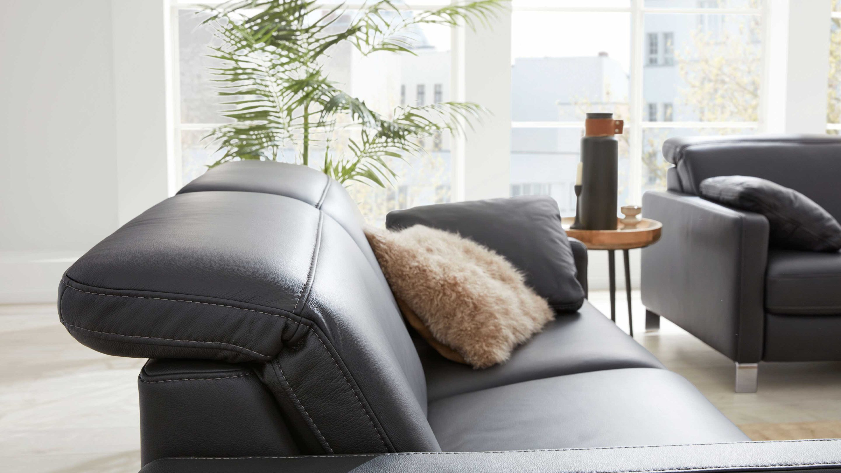 Interliving Sofa 2,5-sitzig IL 4054 in Grau Interliving Sofa 2,5-sitzig IL 4054 in Leder Credo anthrazit, Moebel, Couch