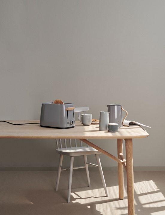 Stelton Tee-Isolierkanne Emma 1 Liter in Farbe grey