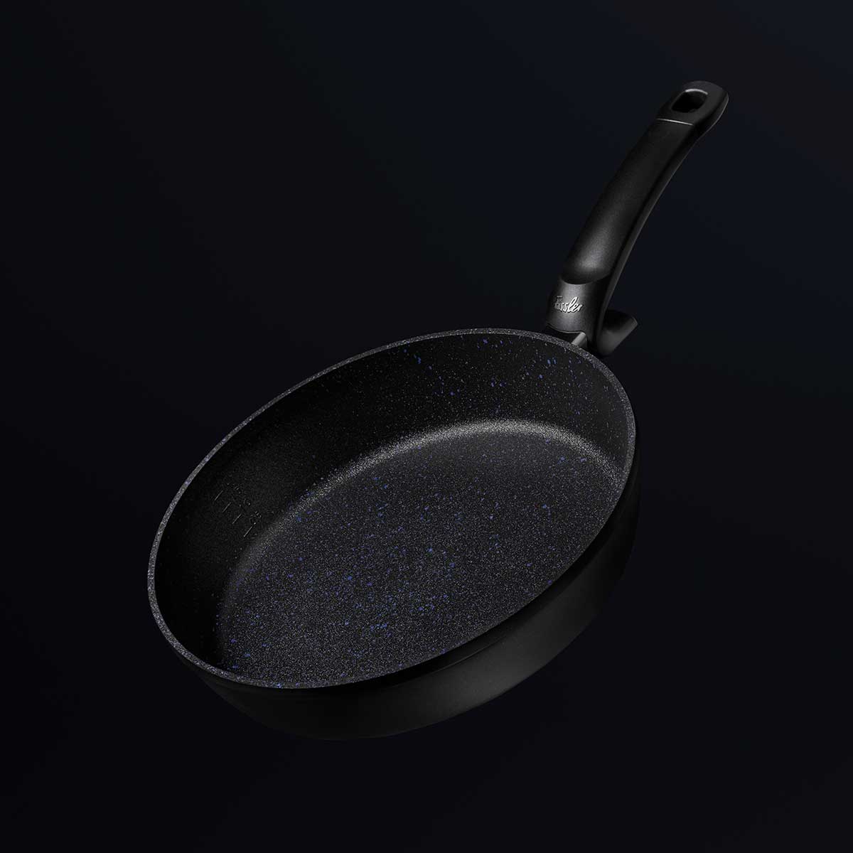 Fissler Pfanne ADAMANT® COMFORT B/H/T ca. 25,5x10x44,5cm in Anthrazit, Bratpfanne, Antihaft, Schwarz, Rund, Griff