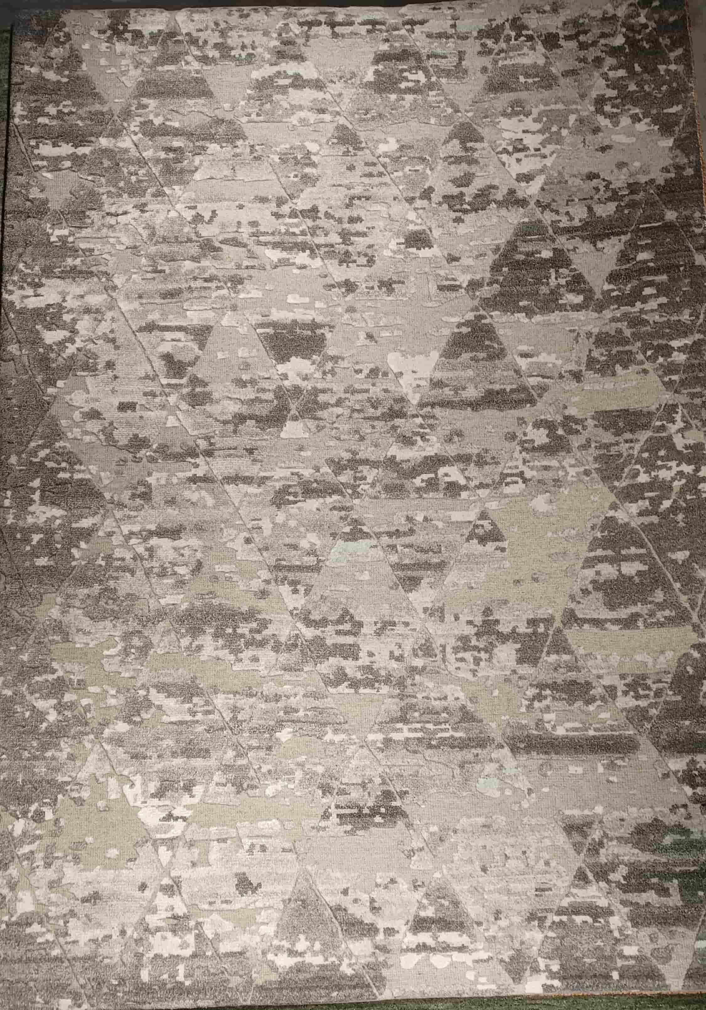 Gila Mirzai Teppich Soho ca. 170 x 245 cm in silber grau Gila Mirzai Teppich Soho ca. 170 x 245 cm in silber grau