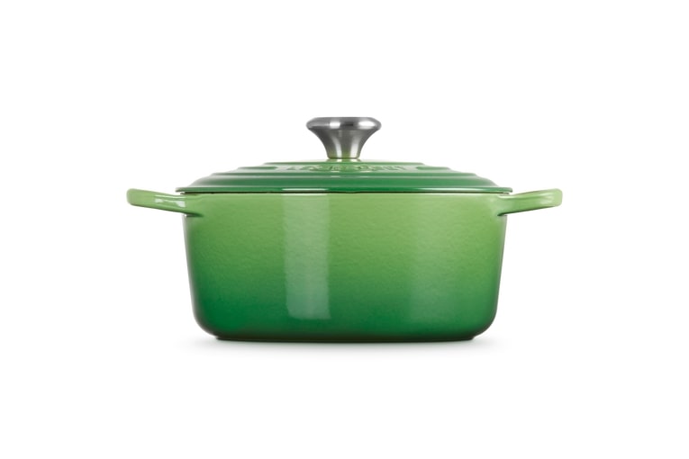Le Creuset Bräter Sig 24cm SIG in Farbe Bamboo Green Le Creuset Bräter Sig 24cm Bamboo Green Rund