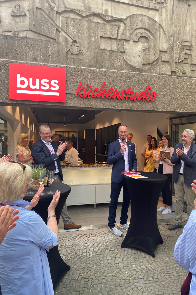 Buss Küchenstudio: Top 3 Der Stores Of The Year 2024 – SRUMI